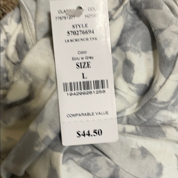 White House Black Market New Turtleneck size Large - Picture 4 of 6